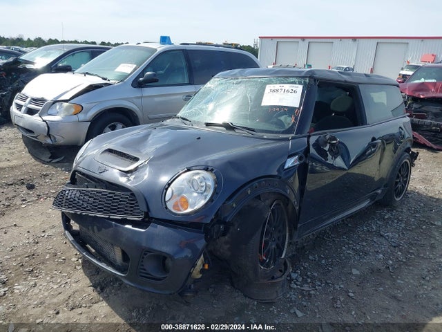 2008 MINI COOPER S CLUBMAN WMWMM33588TP89505 Photo 1