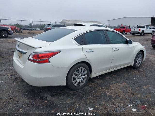 Nissan Altima 2.5 S 2015 1N4AL3AP0FC146808 Image 4