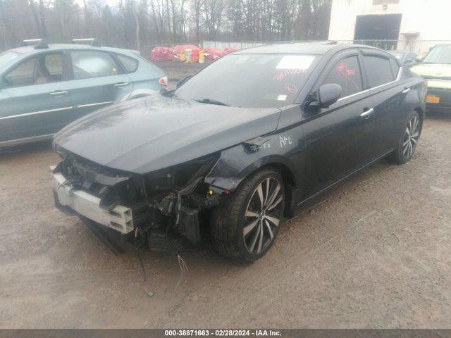 Nissan Altima 2.5 Platinum 2019 1N4BL4FV4KC170699 Image 2