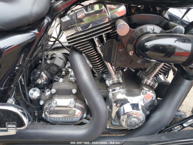 2010 HARLEY-DAVIDSON FLHX 1HD1KB412AB612234 Photo 7