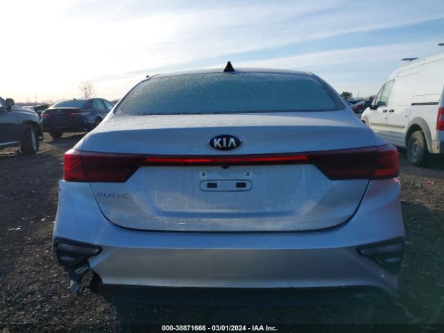 3KPF24ADXLE238933 KIA Forte Lxs
