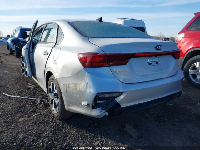 3KPF24ADXLE238933 KIA Forte Lxs