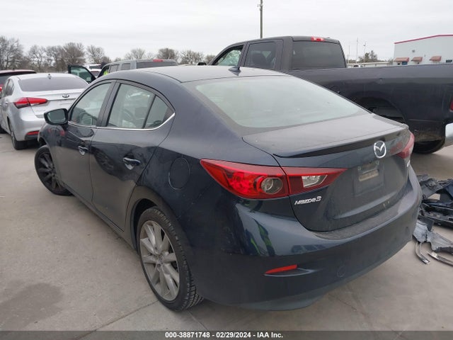 3MZBN1W35HM152590 Mazda Mazda3 Grand Touring
