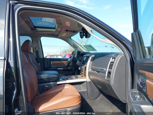 RAM 1500 Longhorn  4x4 5'7 Box 2017 1C6RR7PT9HS746296 Image 5