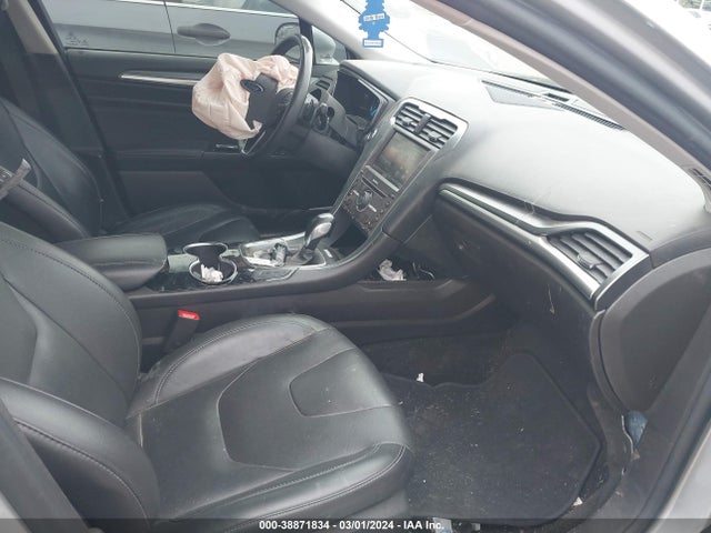 Ford Fusion Titanium 2016 3FA6P0K94GR400418 Image 5