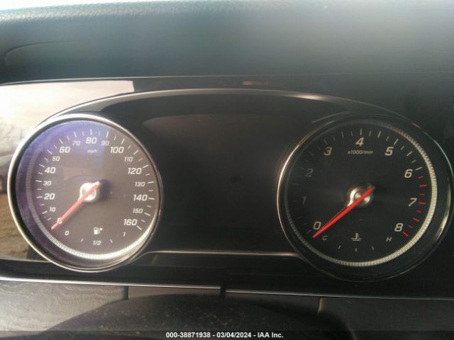 WDDZF4KB2JA392489 Mercedes-Benz E 300 4matic