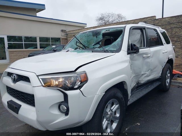 Toyota 4runner Sr5 Premium 2018 JTEZU5JR3J5189250 Image 6