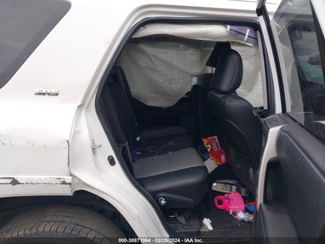 Toyota 4runner Sr5 Premium 2018 JTEZU5JR3J5189250 Image 8