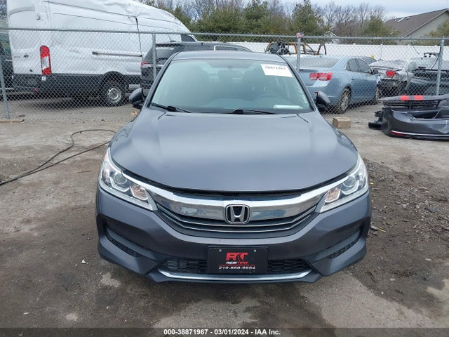 Honda ACCORD LX 2017 1HGCR2F34HA193860 Image 13