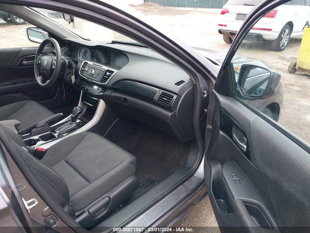 Honda ACCORD LX 2017 1HGCR2F34HA193860 Image 5
