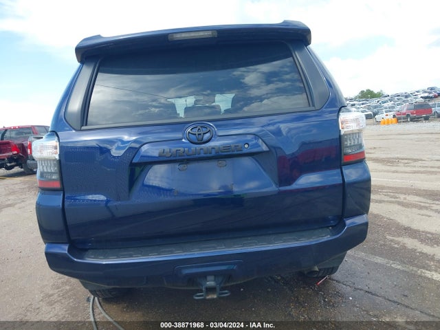 Toyota 4RUNNER SR5 2021 JTEEU5JR8M5237151 Image 16