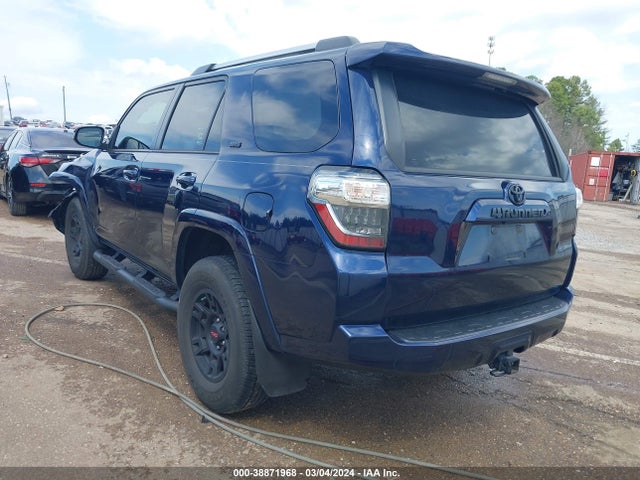 Toyota 4RUNNER SR5 2021 JTEEU5JR8M5237151 Image 3