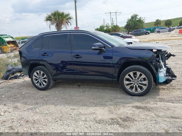 Toyota Rav4 Xle Premium 2023 2T3C1RFV2PW288353 Image 14