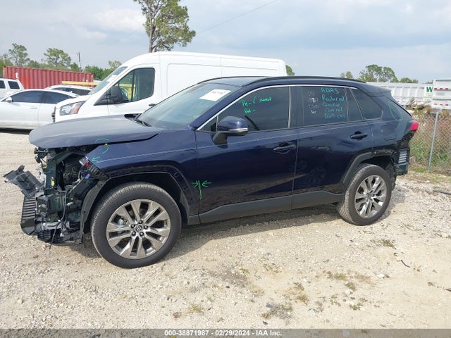 Toyota Rav4 Xle Premium 2023 2T3C1RFV2PW288353 Image 15