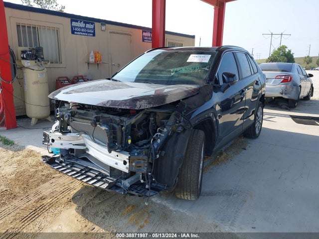Toyota Rav4 Xle Premium 2023 2T3C1RFV2PW288353 Image 2