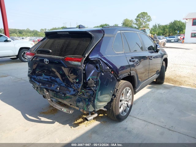 Toyota Rav4 Xle Premium 2023 2T3C1RFV2PW288353 Image 4