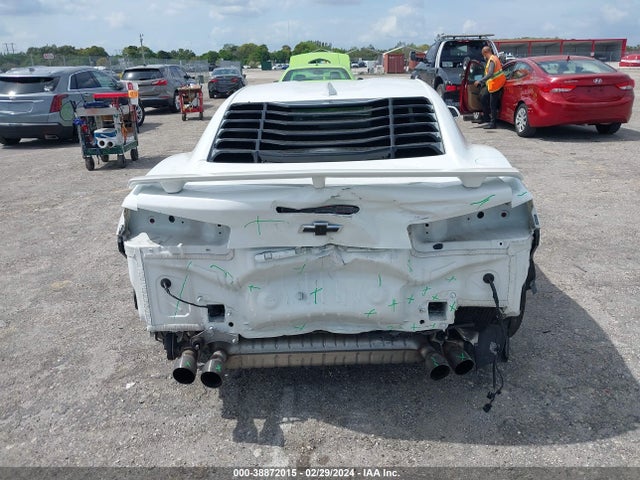 Chevrolet CAMARO 2SS 2018 1G1FH1R74J0124825 Image 6