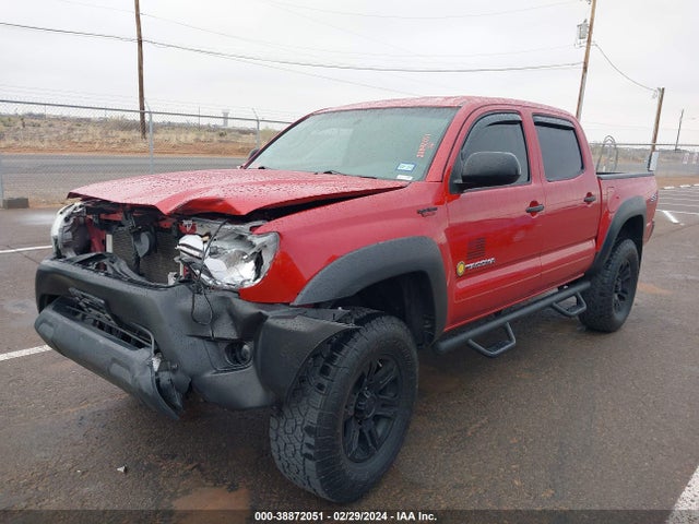 Toyota Tacoma Prerunner 2015 5TFJX4GN2FX048897 Image 2