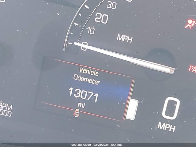 1GYKNCRSXHZ271715 Cadillac Xt5 Premium Luxury