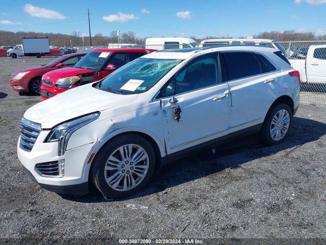 1GYKNCRSXHZ271715 Cadillac Xt5 Premium Luxury