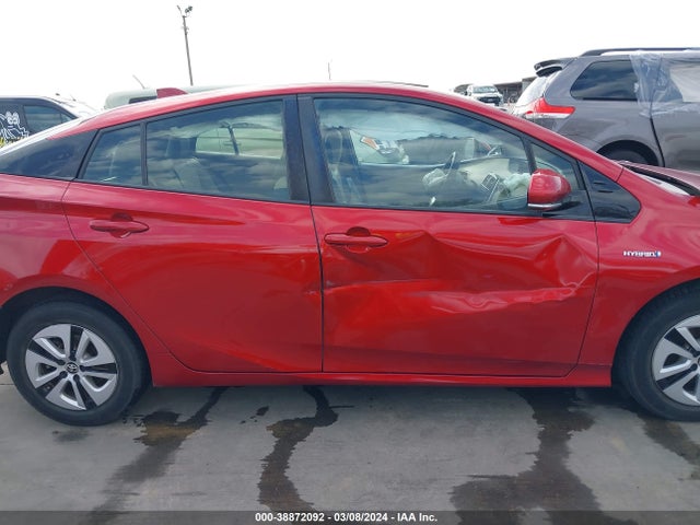 Toyota Prius Four 2017 JTDKARFU7H3539214 Image 13