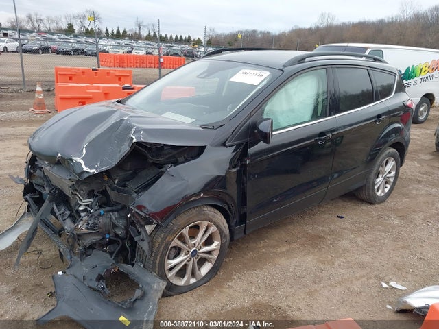 Ford ESCAPE SEL 2018 1FMCU0HD2JUC20576 Image 2