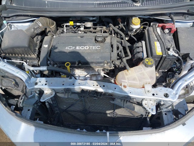 Chevrolet Sonic Lt Auto 2018 1G1JD5SH3J4119916 Image 10