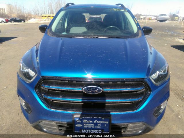 1FMCU9GD6JUA80800 Ford ESCAPE SE