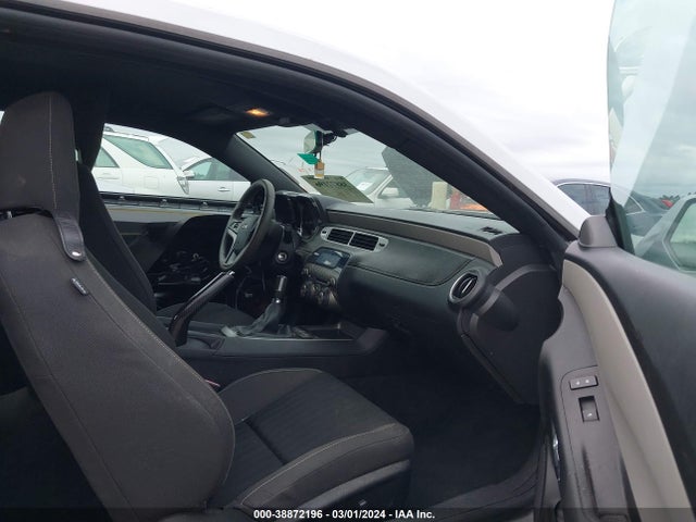 Chevrolet CAMARO LS 2014 2G1FE1E3XE9178198 Image 5