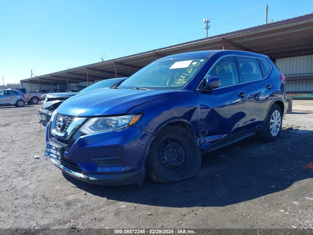 Nissan ROGUE S 2017 JN8AT2MV2HW011866 Image 2