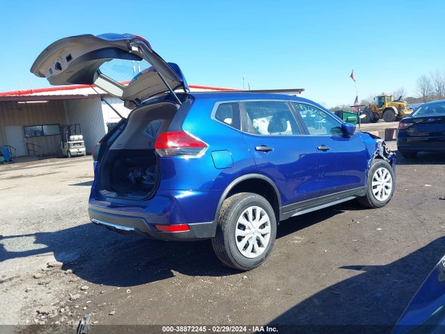 Nissan ROGUE S 2017 JN8AT2MV2HW011866 Image 4