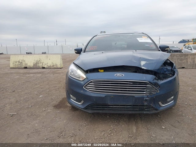 Ford Focus Titanium 2018 1FADP3N26JL235789 Image 12