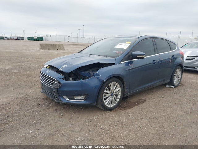 Ford Focus Titanium 2018 1FADP3N26JL235789 Image 2