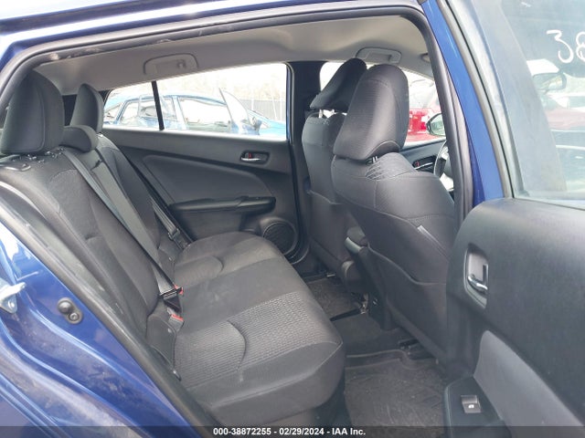 Toyota Prius Three 2018 JTDKARFU7J3551823 Image 8