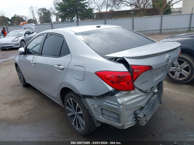 Toyota COROLLA SE 2017 5YFBURHE0HP598397 Image 3