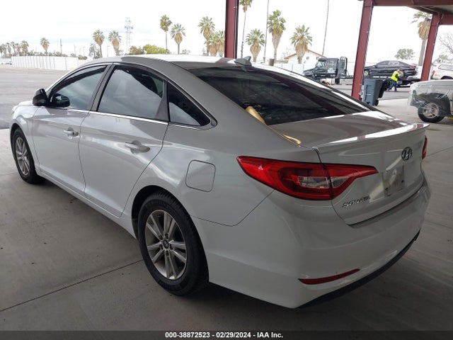 Hyundai SONATA SE 2016 5NPE24AF2GH374391 Image 3