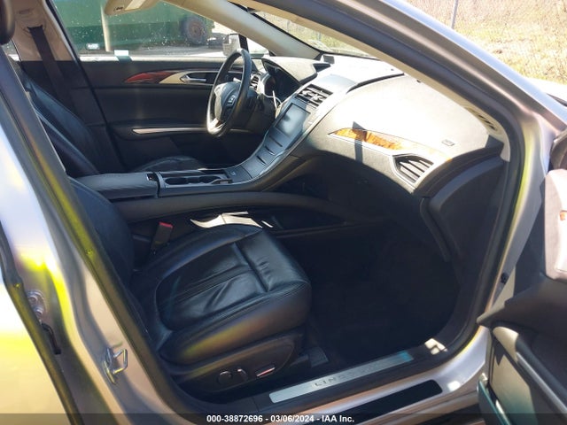 Lincoln MKZ 2014 3LN6L2GK3ER828597 Image 5