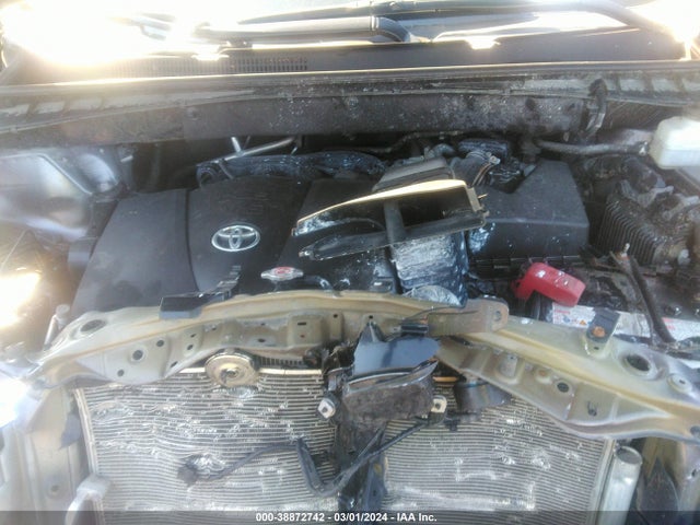 Toyota Highlander Xle 2019 5TDJZRFH9KS586323 Image 10