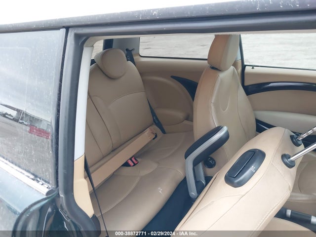 2008 MINI COOPER WMWMF33538TT62386 Photo 7