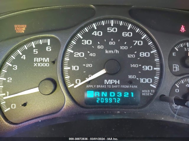 2002 GMC YUKON SLE VIN: 1GKEC13T32J324604