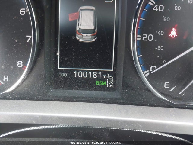 Toyota Rav4 Limited 2017 JTMYFREV3HJ128734 Image 7