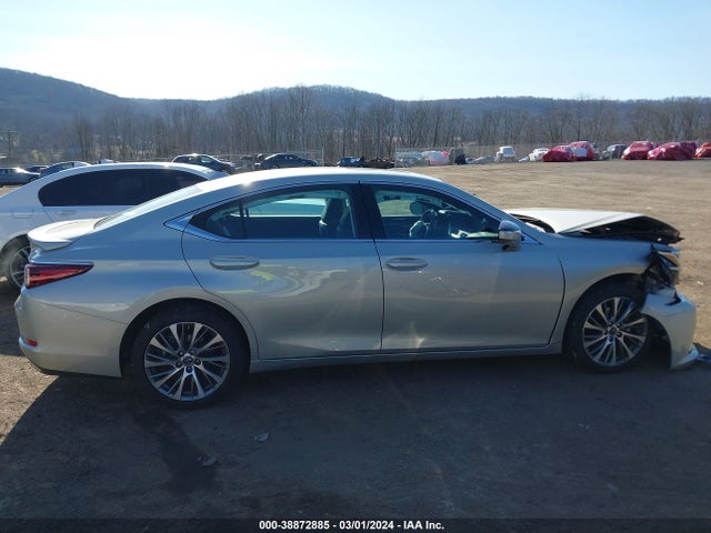 Lexus ES 350 2020 58ADZ1B17LU064606 Image 13