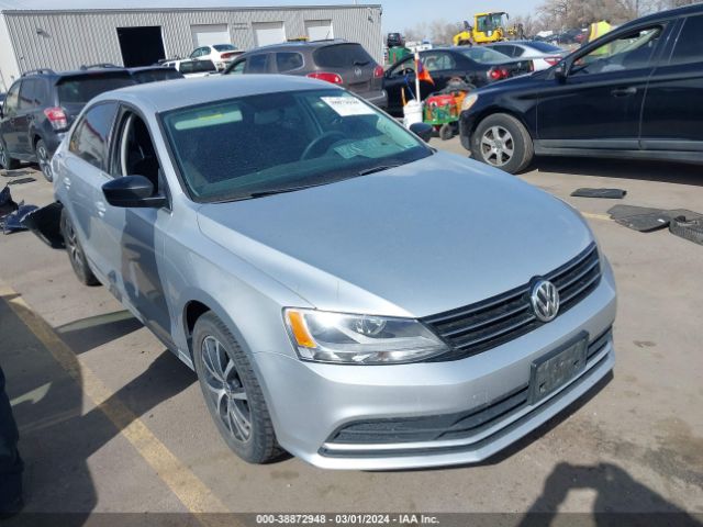 Продажа на аукционе авто 2016 Volkswagen Jetta 1.4t Se, vin: 3VWD67AJ8GM292419, номер лота: 38872948