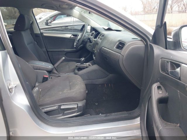 3VWD67AJ8GM292419 Volkswagen Jetta 1.4t Se