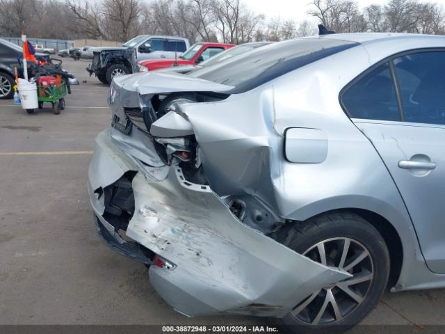 3VWD67AJ8GM292419 Volkswagen Jetta 1.4t Se