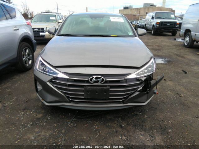 KMHD84LF0LU009811 Hyundai Elantra Limited