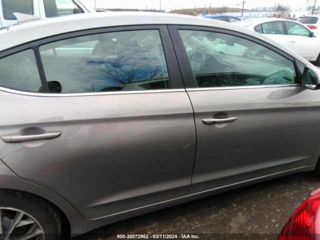 KMHD84LF0LU009811 Hyundai Elantra Limited