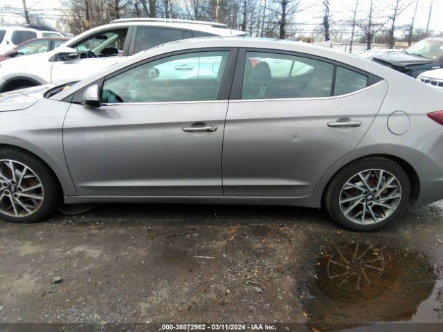 KMHD84LF0LU009811 Hyundai Elantra Limited