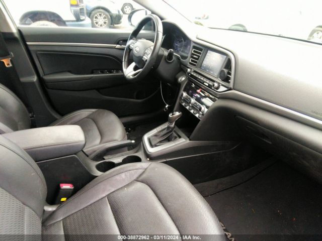 KMHD84LF0LU009811 Hyundai Elantra Limited