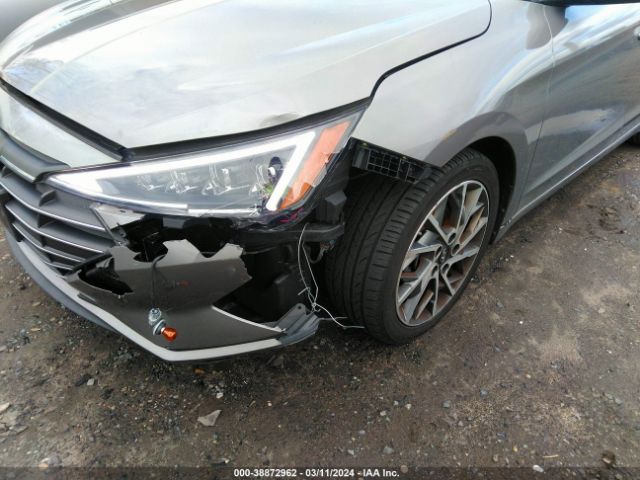 KMHD84LF0LU009811 Hyundai Elantra Limited